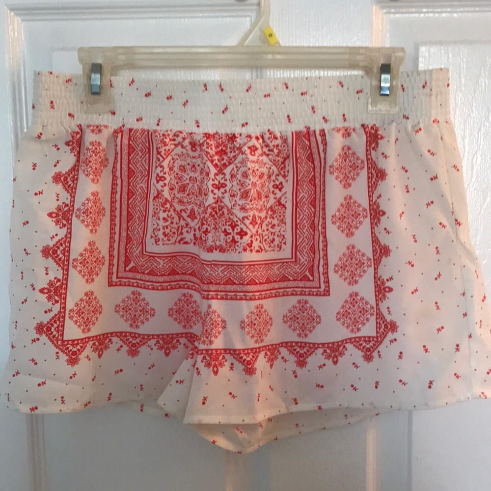 Sweet Wanderer printed cloth shorts